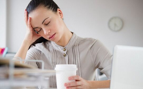 dolor de cabeza debido a parásitos en el cuerpo