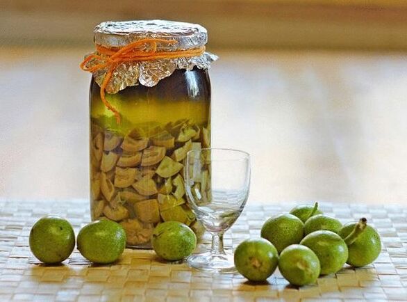 Infusión de nuez verde contra los parásitos.